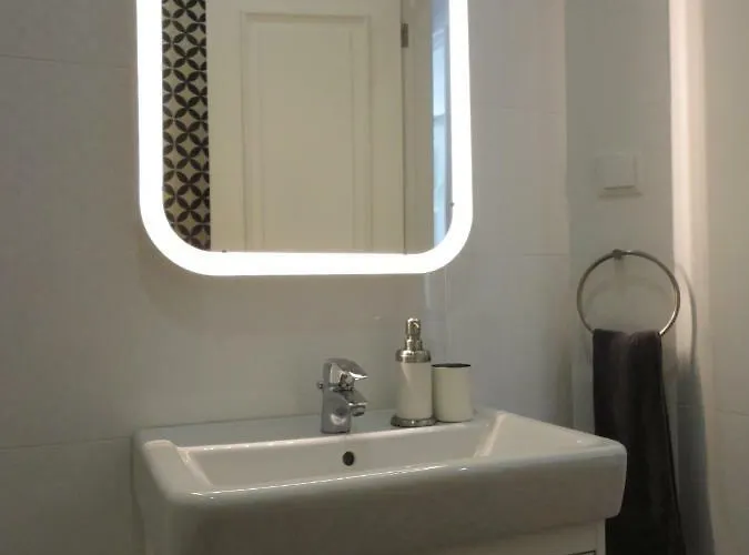 Center Modern Art Apartment Lissabon
